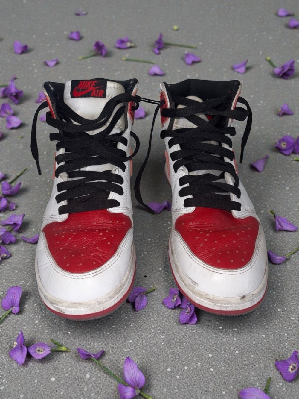 Nike High Top Sneakers in White, Red and Black